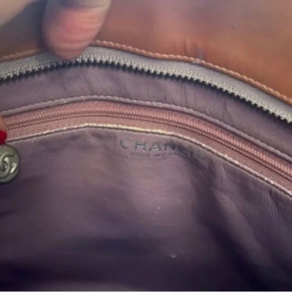 AUTH *Chanel* 🌟OLD MONEY🌟Camel Medallion Patent Leather Classic Tote HandBag Y2K - Picture 15 of 15